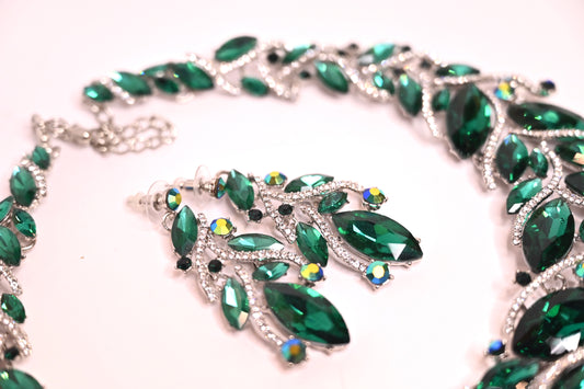 Green Bling Precious stone necklace set